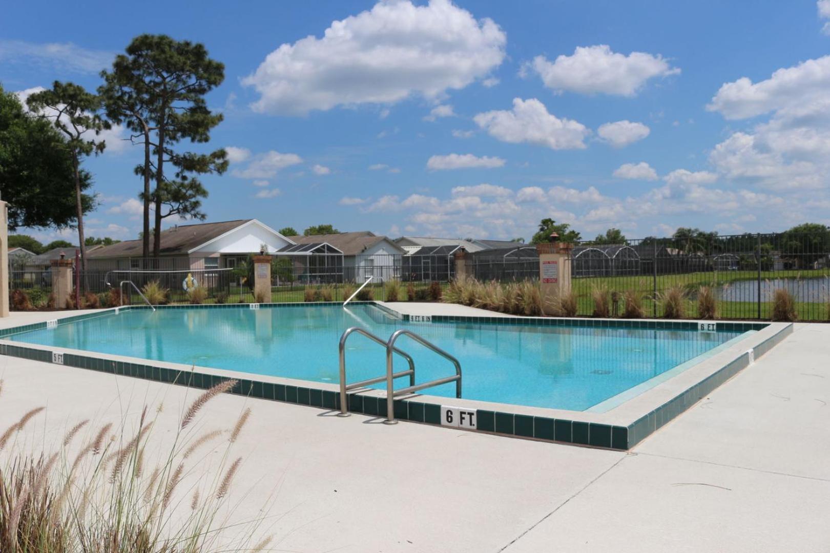 Makin Dreams With White Rose Villas - Private Pool - Game Room - Family Friendly - Nr Disney Kissimmee Rum bild